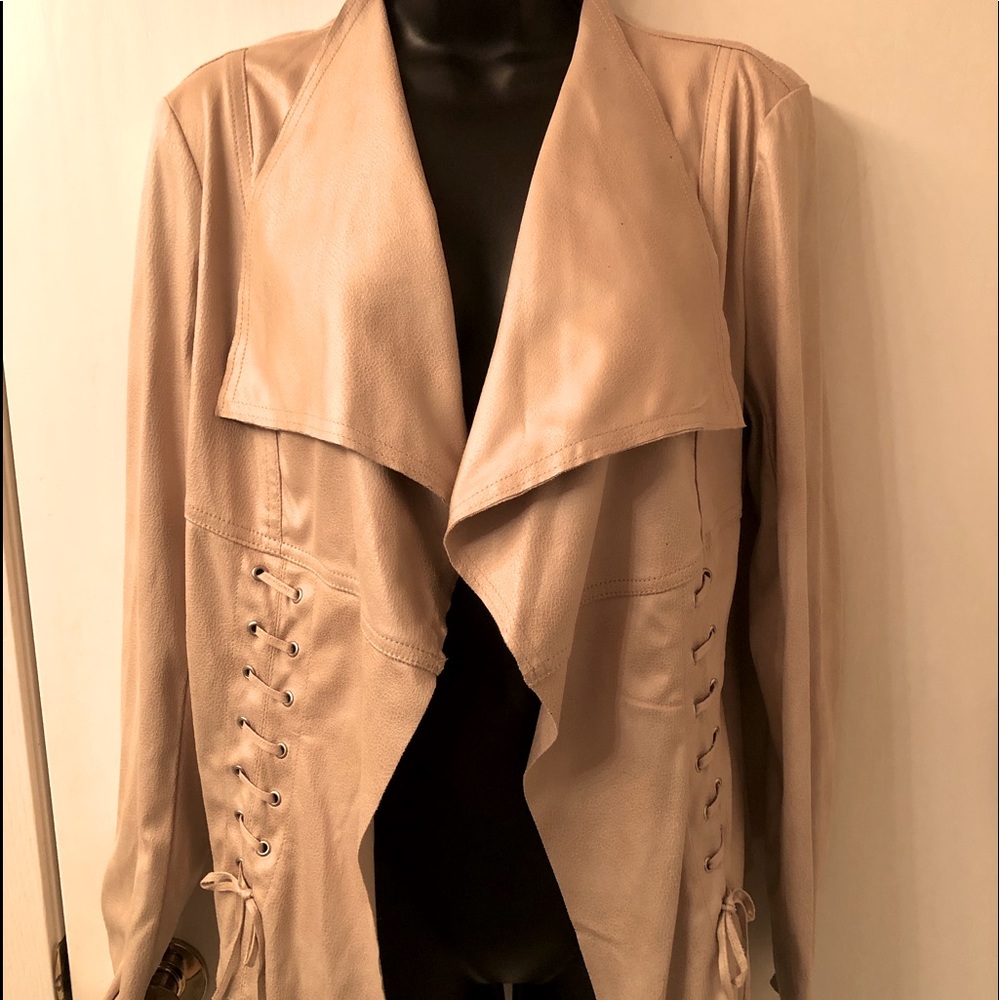 INSIGHT shawl colored jacket